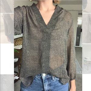 Quarter sleeve sheer top/blouse